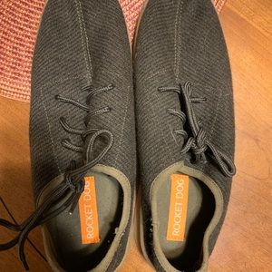 Rocket dog slip-on sneakers with gum sole.